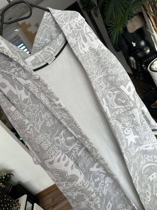 Narzutka bluza plaszczyk