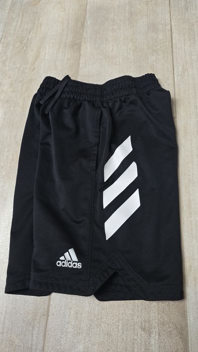 Adidas spodenki sportowe treningowe r. 128