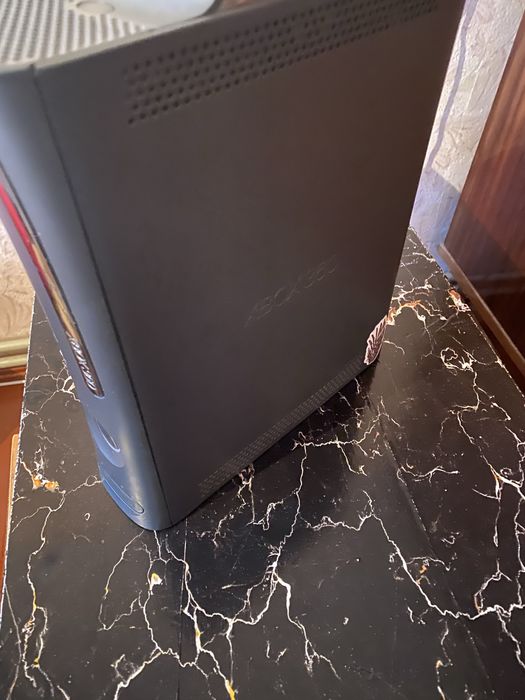 XBOX 360 В гарному стані