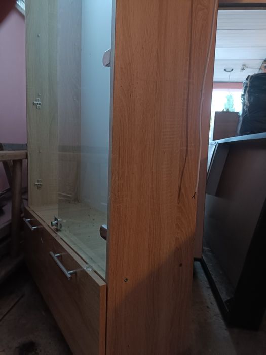 Продам вітрини торгівельні