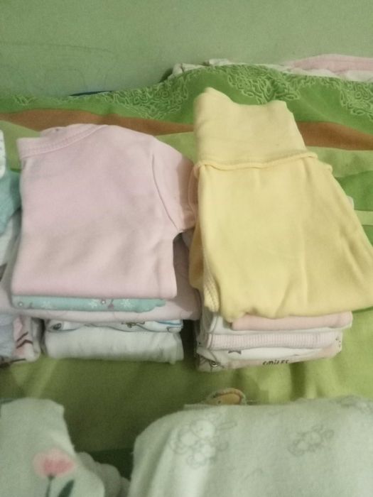 Продам дитячі речі від 0 до 3 місяців