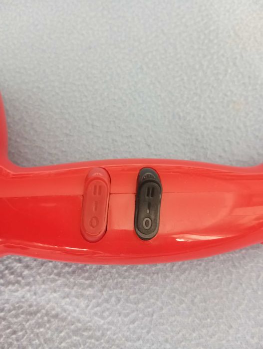 Легкий та зручний фен Nova V&G