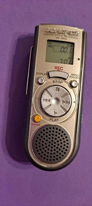 DYKTAFON CYFROWY Olympus VN1800 używany