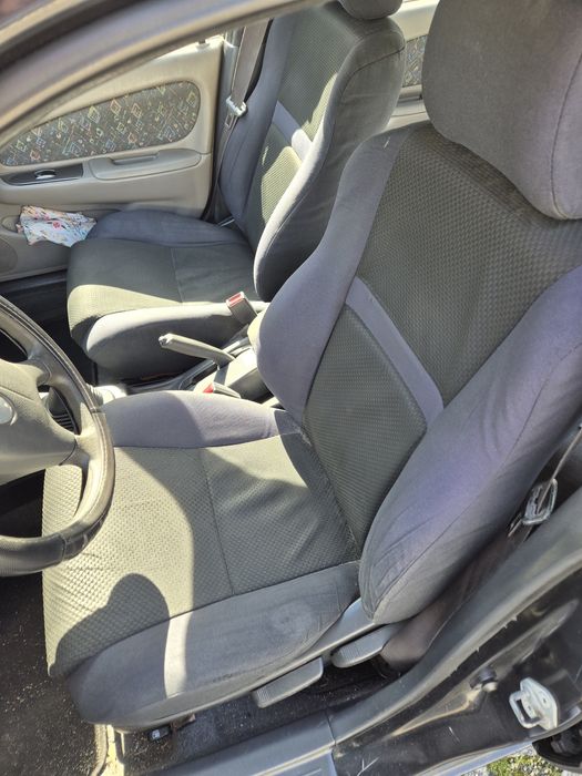 Toyota corola 1.4 vvti