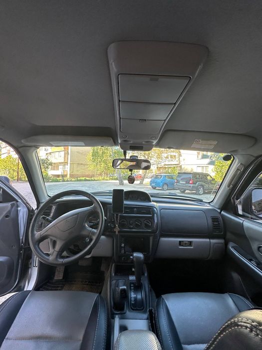 Mitsubishi Nativa