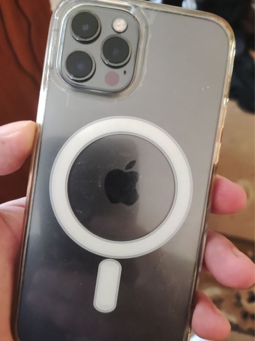 Iphone 12 pro 9000грн
