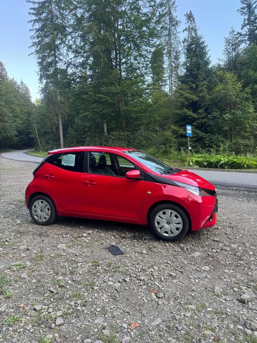 Ładna Toyota Aygo klima