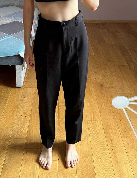 Класичні костюмні штани від українського бренду Vovk