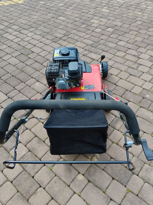 Wertykulator Spalinowy