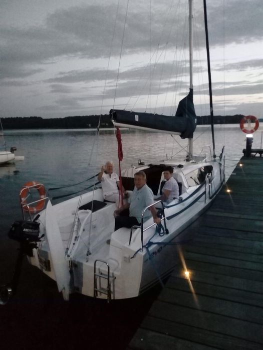 Jacht żaglowy Maxus Evo 24