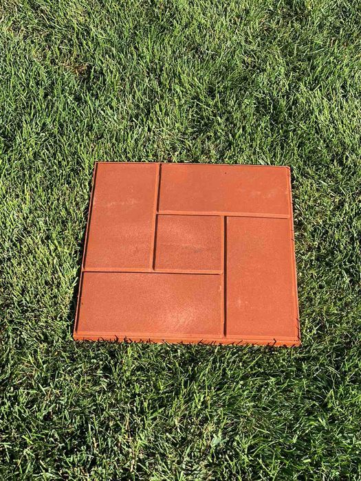 Полімерпіщана тротуарна плитка та черепиця