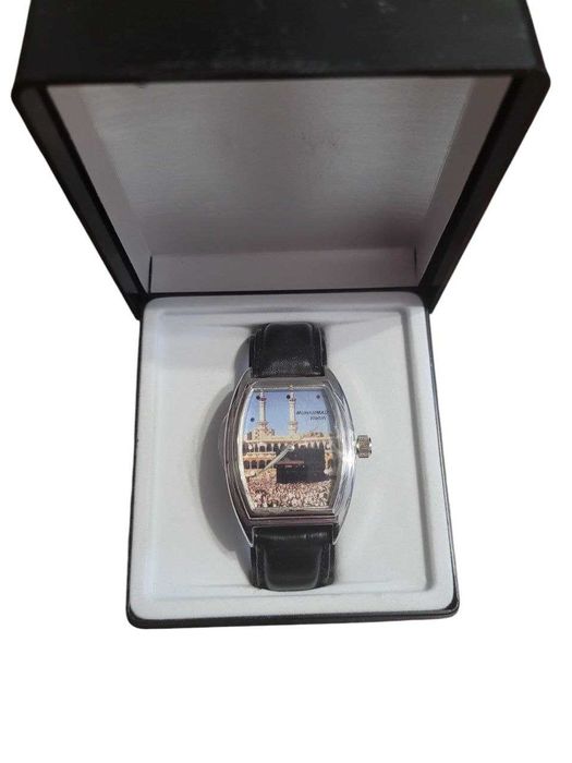 Чоловічий стильний годинник. Новий