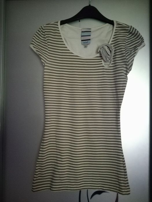 Футболка Next с розой