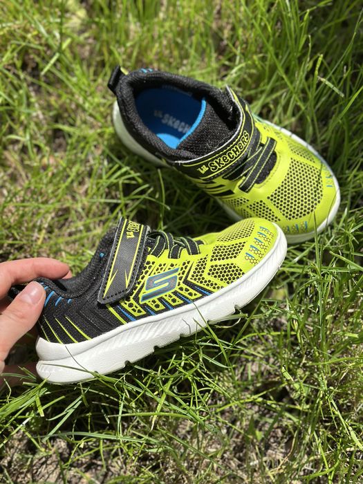 Кросівки 25 р для хлопчика