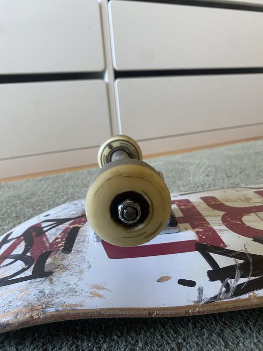 Skate Screw pouco usado