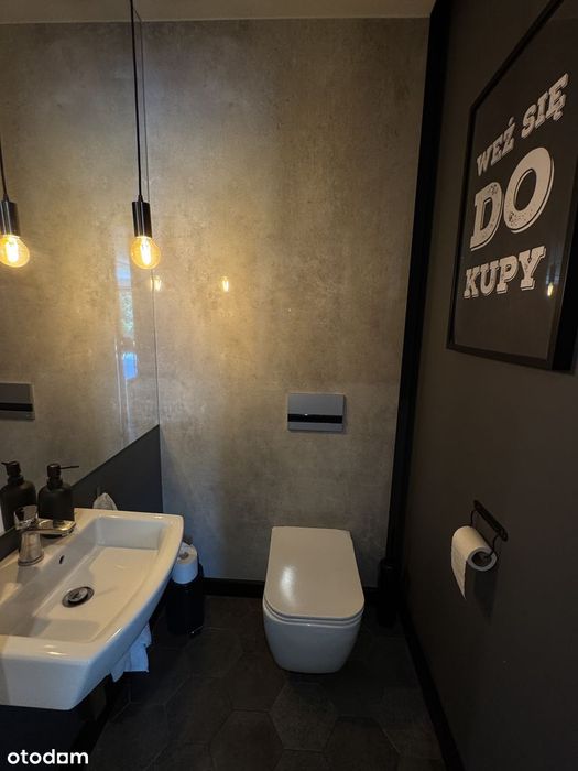 Nowoczesny dom z 2018r. 200 m² | Działka 2814m² | Budynek gosp.80m²