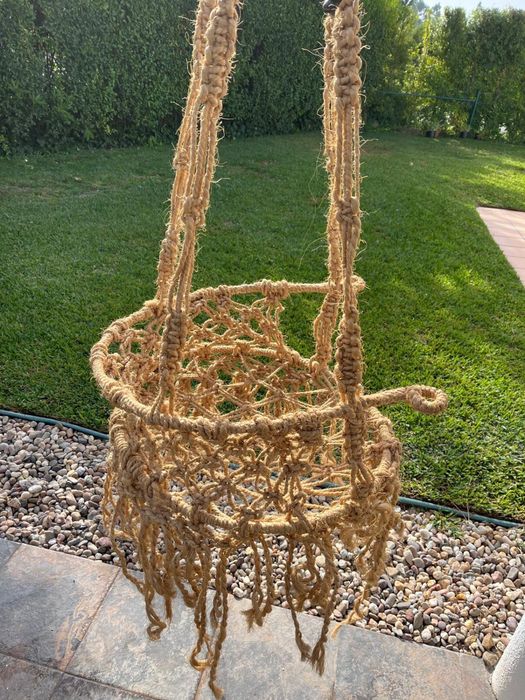 Cadeira suspensa em corda