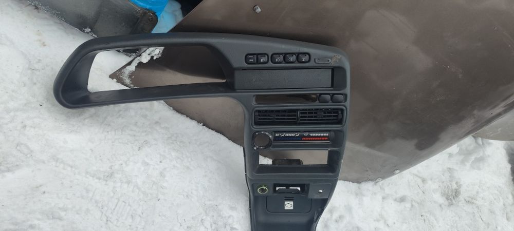 Консоль накладка торпедо ваз 2115