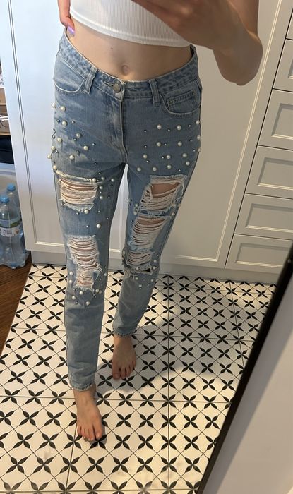 Glamorous jeansy straight z perłami 34