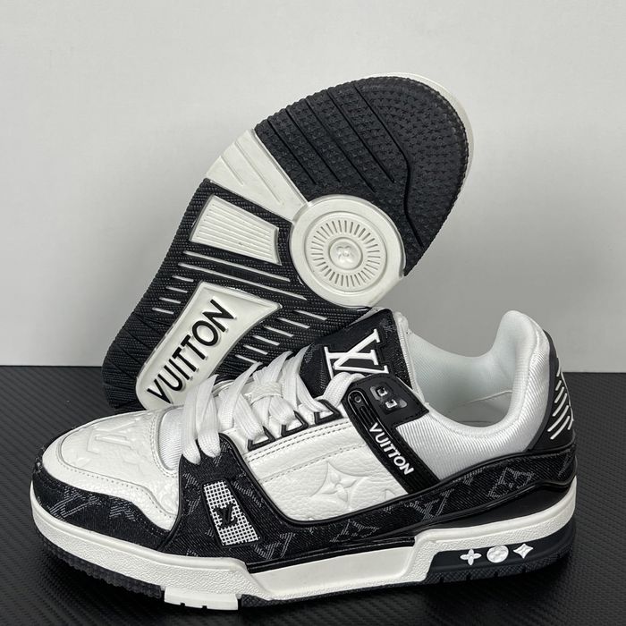 Louis Vuitton LV Trainer White Black
