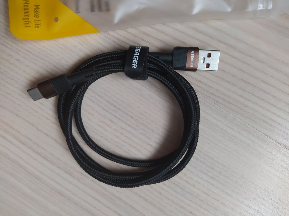 Кабель USB-Type C для турбо-зарядки телефона, 1м..