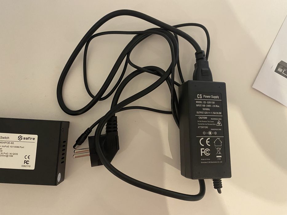 Switch 4p. 10/100 PoE+2Uplink IEEE802.3at/af PoE+/PoE