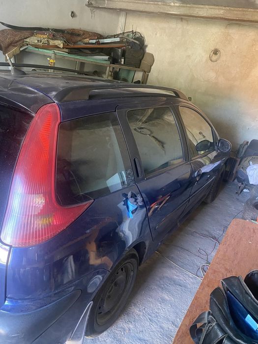 Продам авто Пежо 206