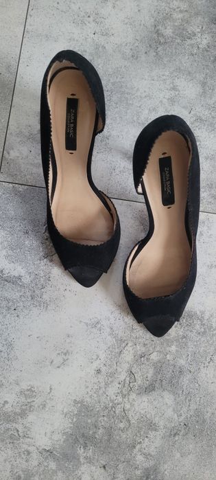 Szpilki ZARA czarne