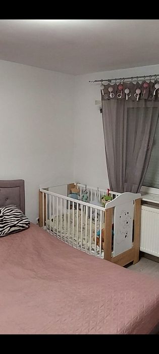 Łóżeczko dziecięce z materacem i szuflada