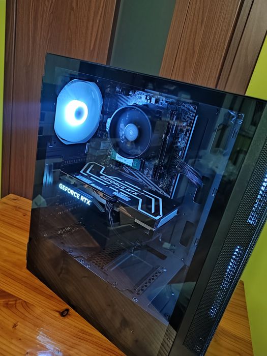 Komputer do gier/ RTX 4060 / RYZEN 5 5600X / 3200MHZ/ OKAZJA!!