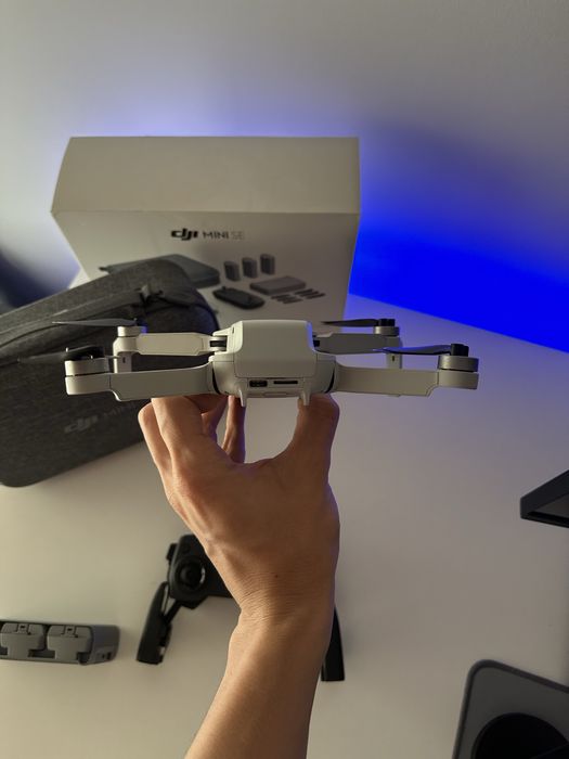 Drone DJI Mini SE - Pack Fly More Combo COMO NOVO