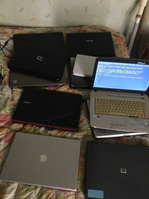 Apple  MacBook Pro
