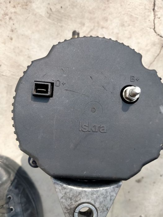 Генератор ВАЗ 21214