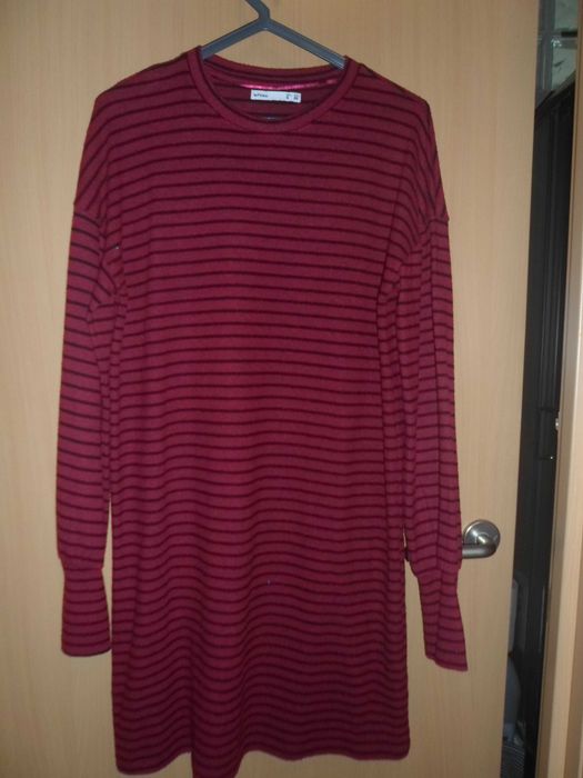 vestido de malha da marca Lefties para mulher
