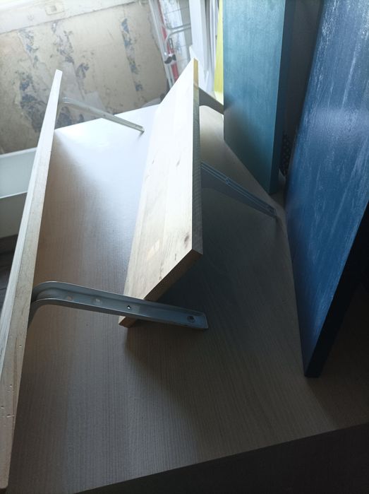 Prateleiras em Madeira