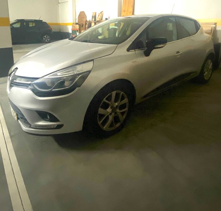 Renault Clio Limited Apenas 50.000km em Garagem