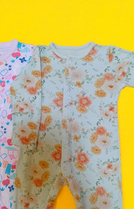 Чоловічки (набір, 4шт) для дівчинки 6-9 міс. (68-74). Ціна за набір..