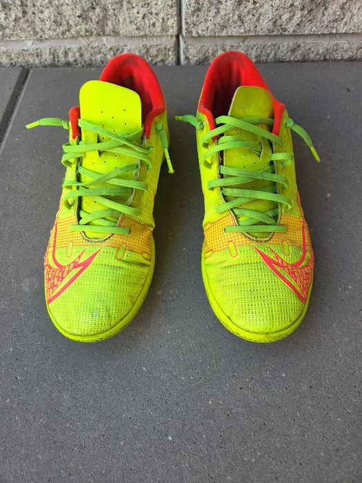 Nike Mercurial buty piłkarskie halówki roz 40