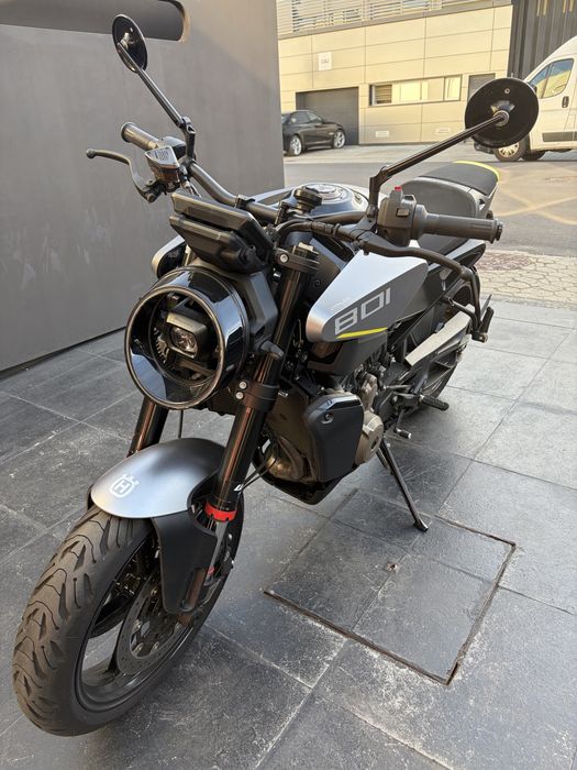 Husqvarna Vitpilen 801