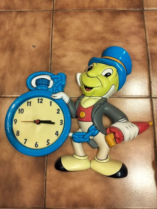 Relógio de parede da Reguladora- Personagens Walt Disney Grilo falante