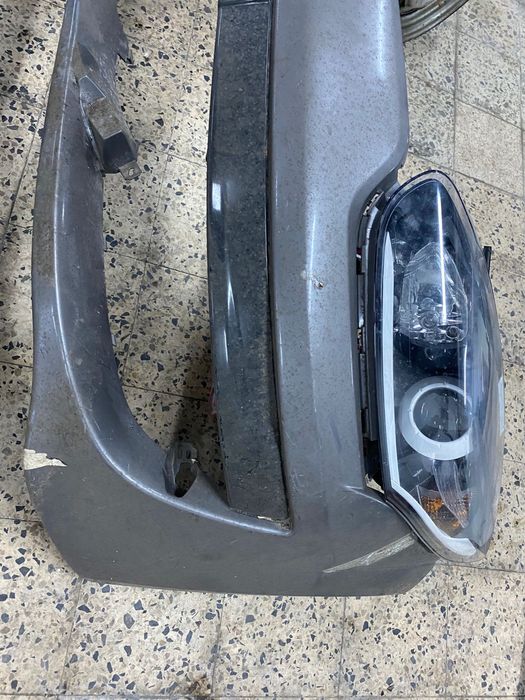 Parachoque + oticas frontal Megane 3 RS