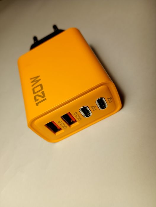 Carregador de telemóvel 120W