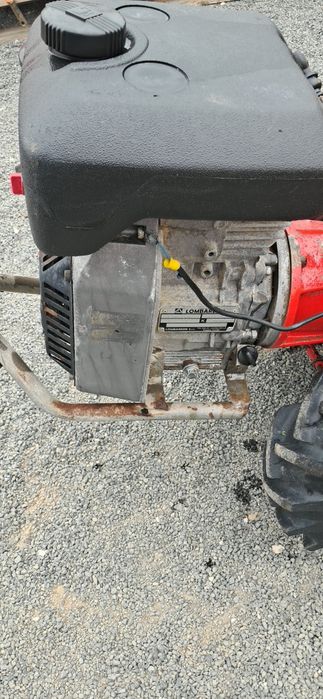 Motocultivador sachador lombardini a gasolina