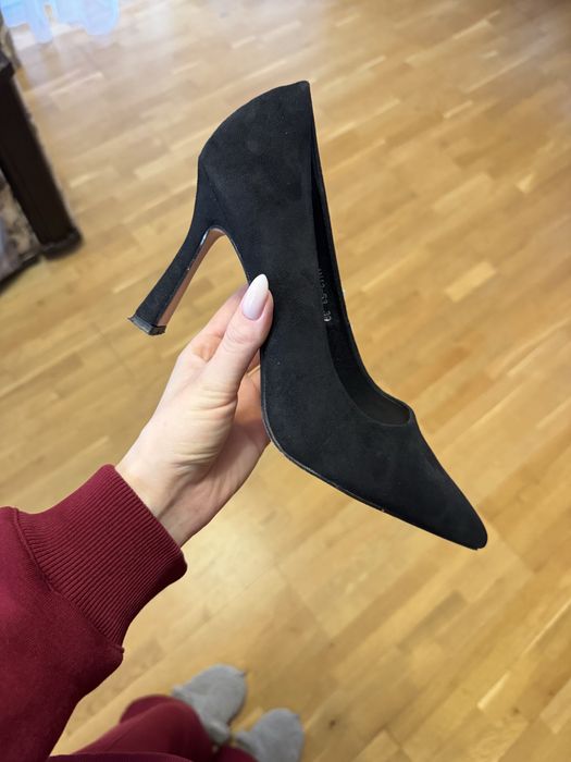 Підбори 39 розмір