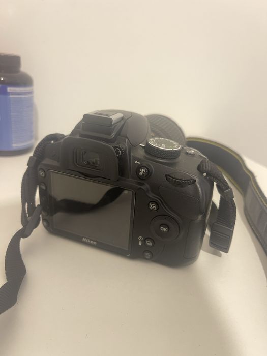 Nikon Reflexo D3200 -Nikkor 18-105mm