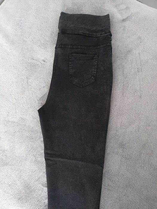 Leginsy szare ala dżins