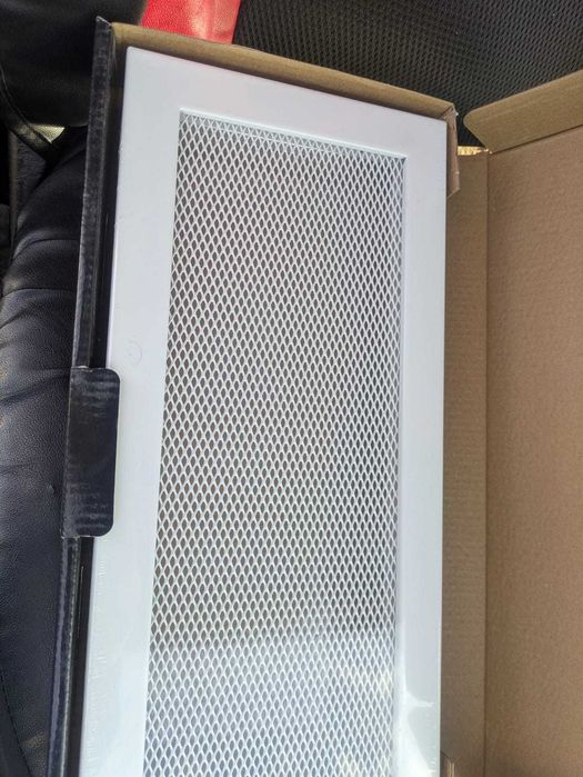 Kratka kominkowa w folii dostępne 4 sztuki HEARTH