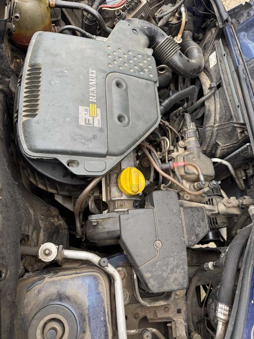 Renault Kangoo 2001 року