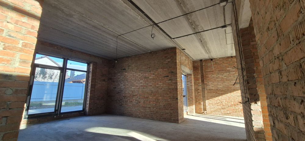 Продаж будинку преміум класу в еко-локації біля річки! Приваблива ціна