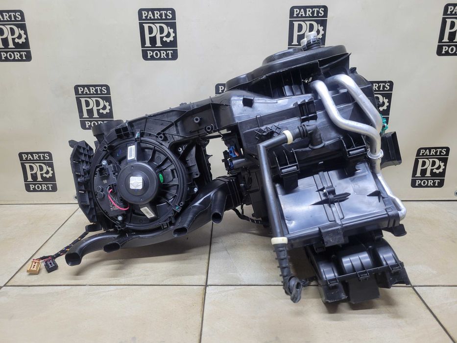 Корпус пічки в зборі корпус печки в сборе Volkswagen Atlas 2024 2025 2026
